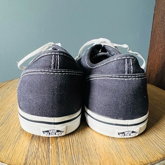 Vans Lace Up Sneakers - Picture 4 of 9